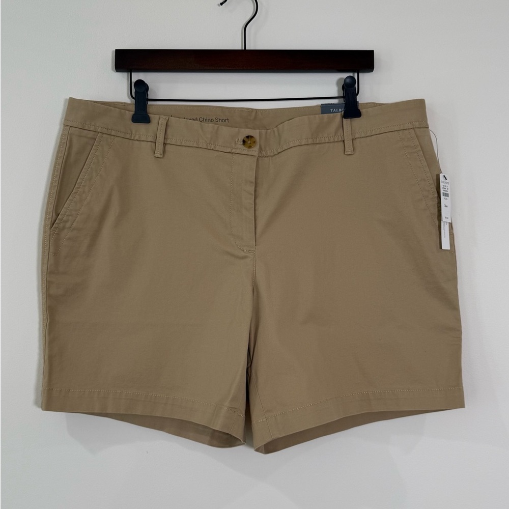 NWT  TALBOTS TAN 7" RELAXED CHINO SHORTS SIZE 14W